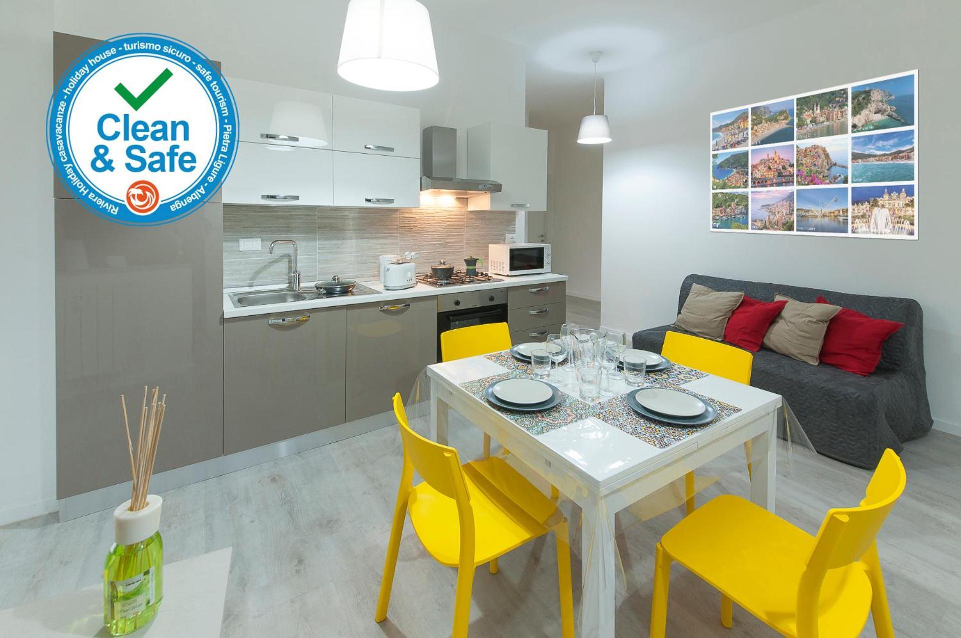 Le Torri Riviera Holiday Albenga Exterior photo